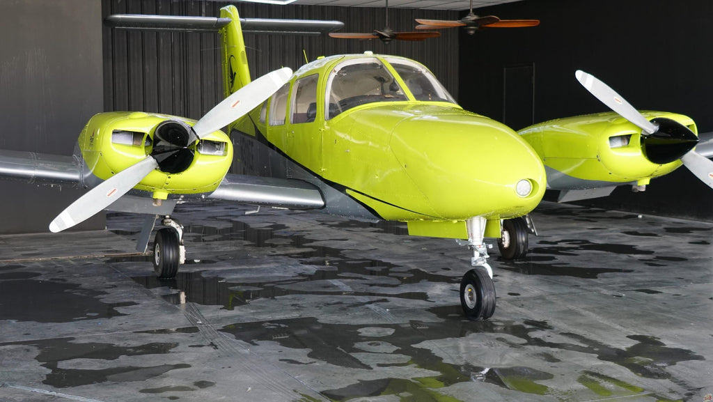 Piper Seminole twin used for MEI training at Flight School LA